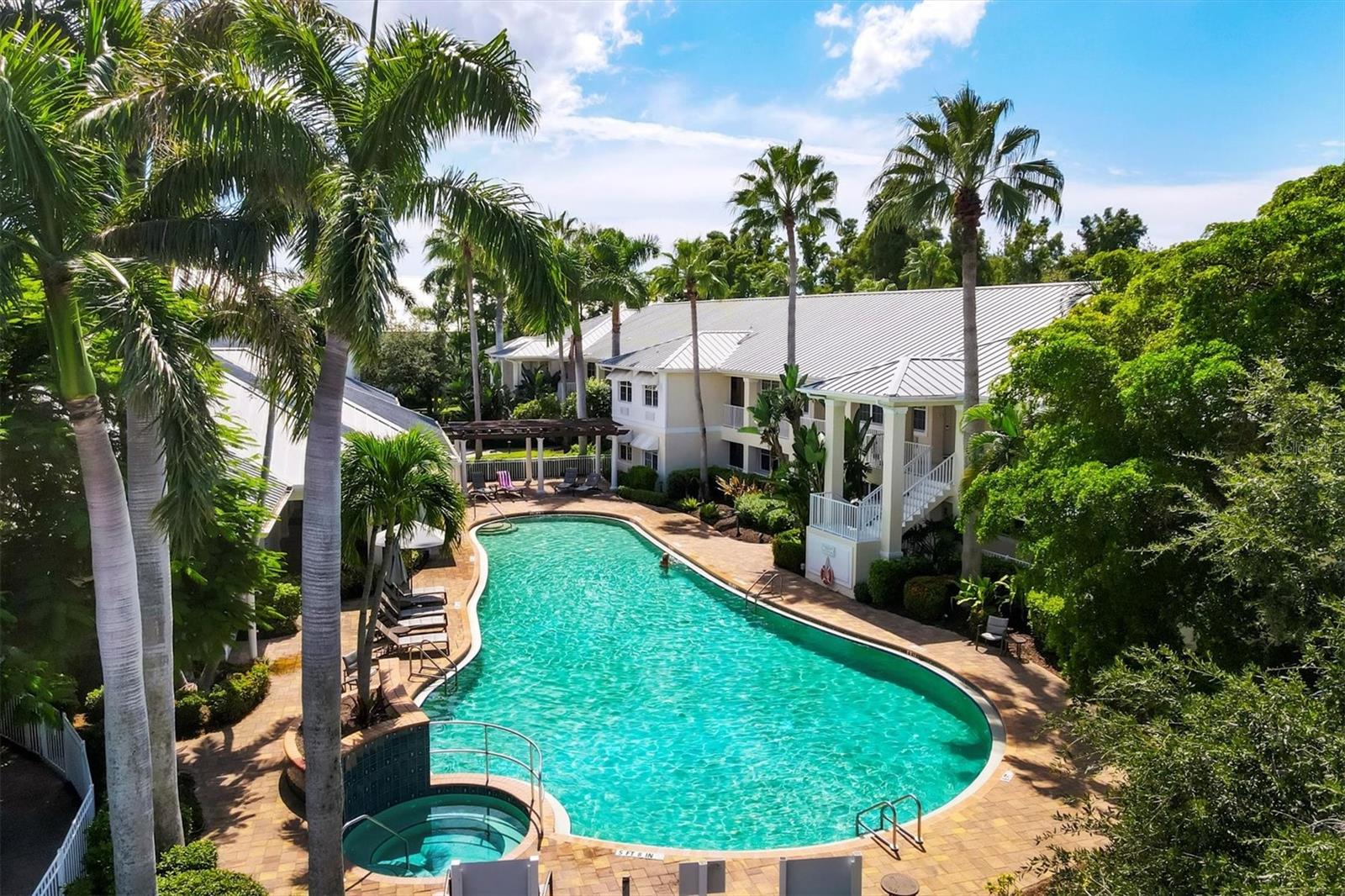 ACADEMY RESORT LODGE - Residential