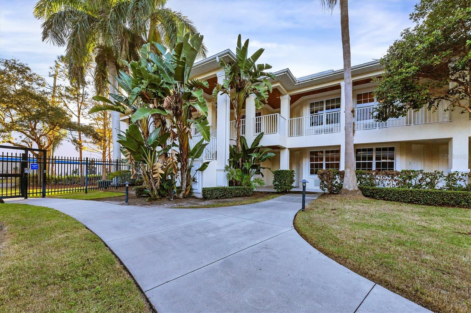 ONLY available 1 bedroom studio unit in IMG Academy Resort Lodge building, this ground floor unit is Furnished and move-in ready!
Buyer can use the unit full-time, part-time, and/or for rental income use.  Call for information or to schedule a showing!