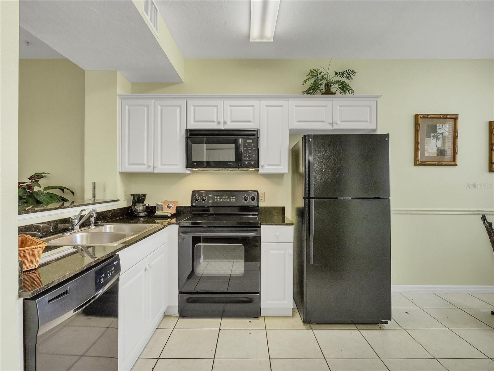 ACADEMY RESORT LODGE - Residential