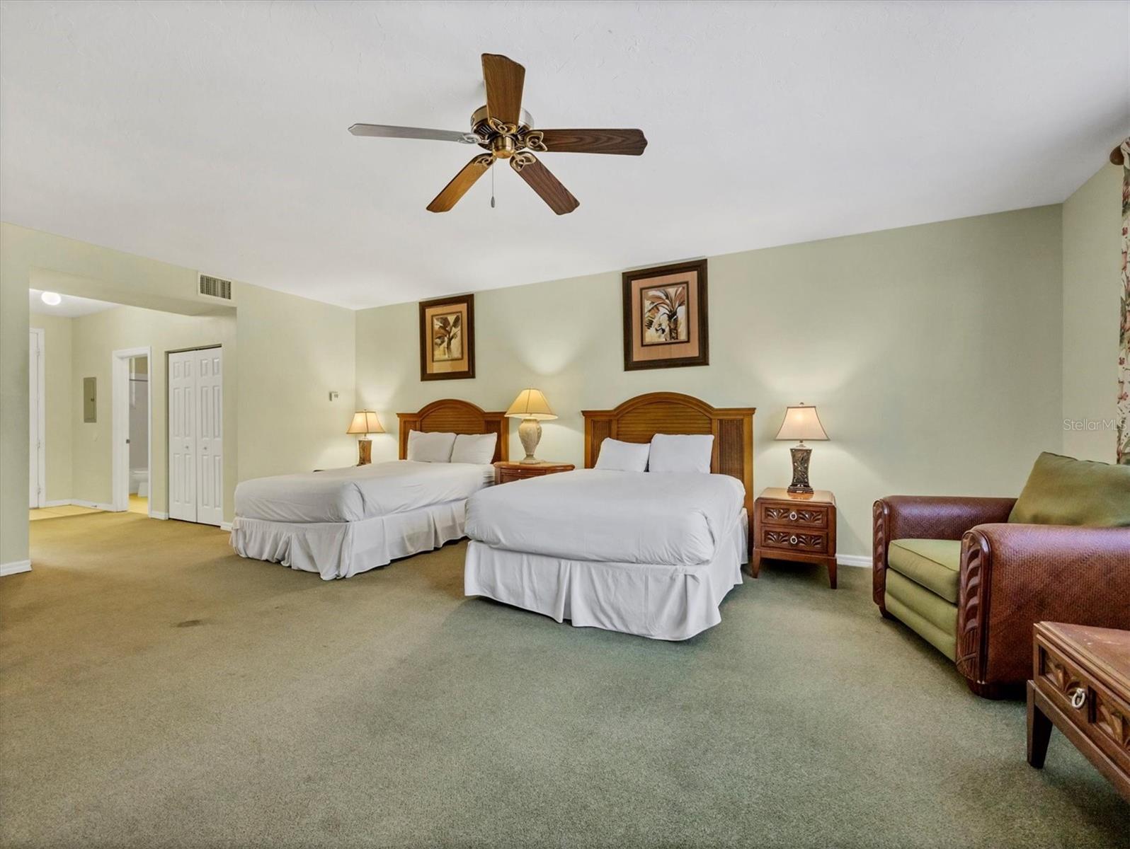 ACADEMY RESORT LODGE - Residential