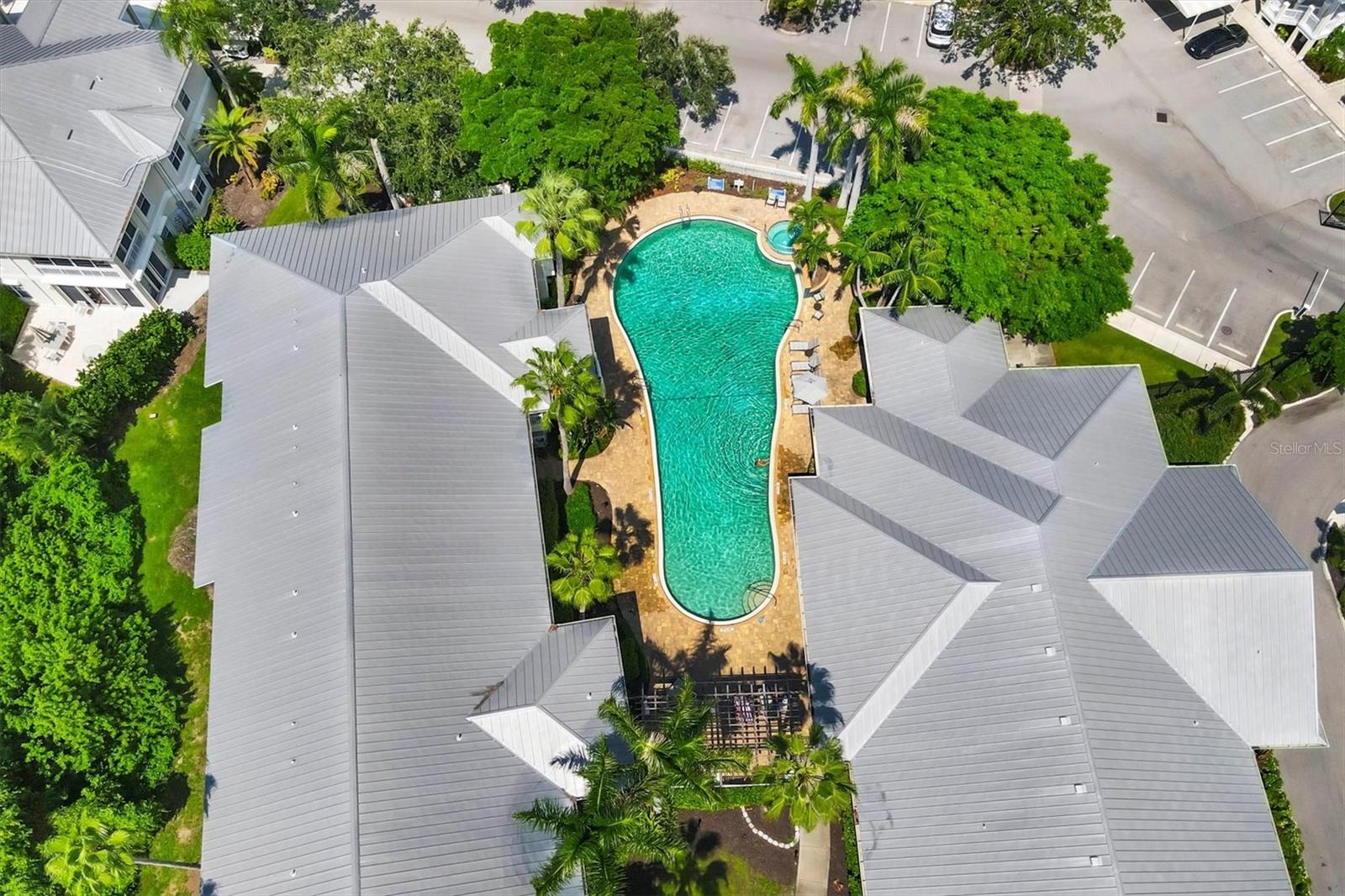 ACADEMY RESORT LODGE - Residential