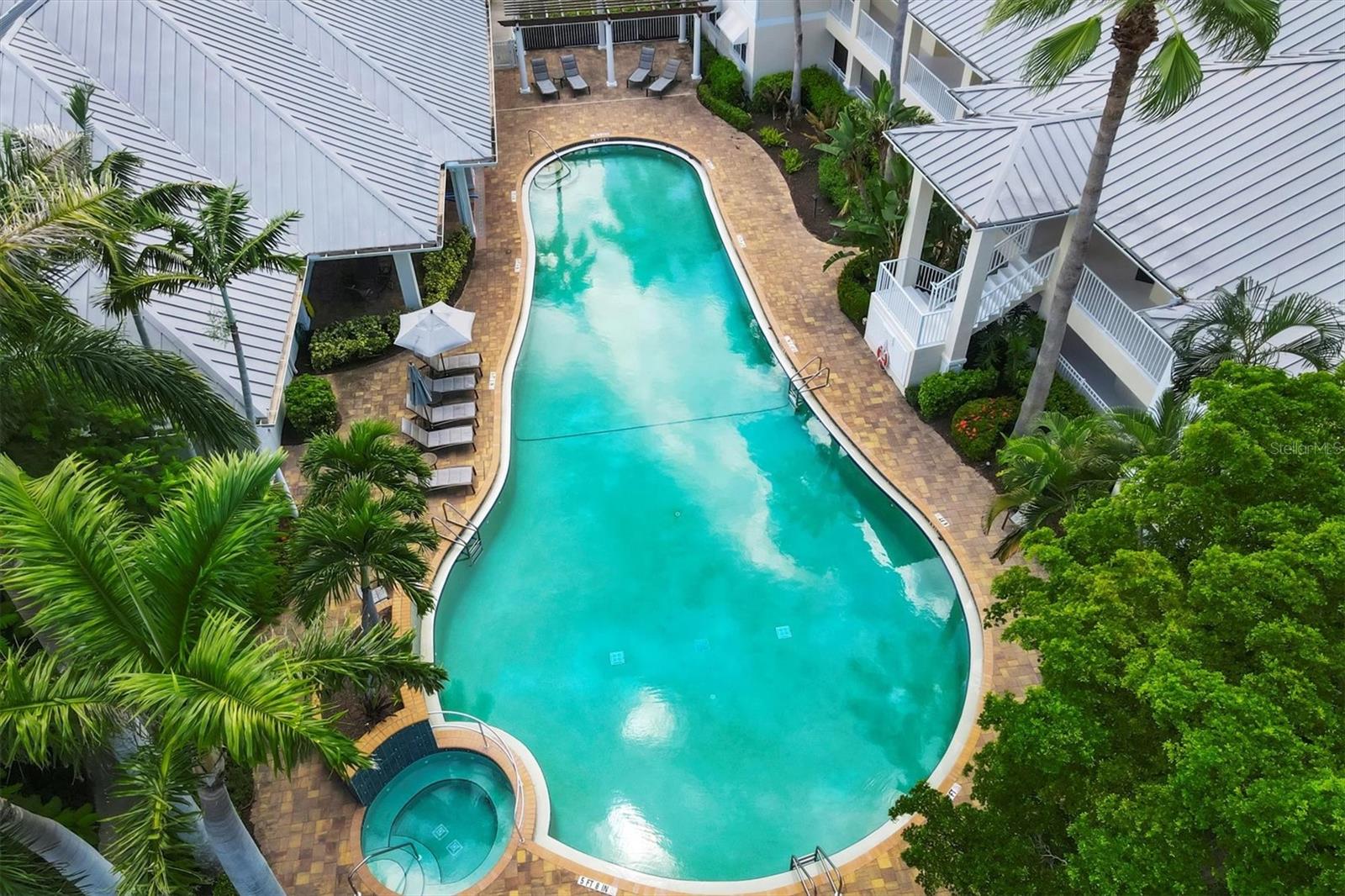 ACADEMY RESORT LODGE - Residential