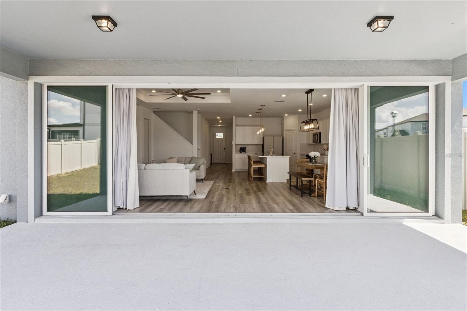SILVERLAKE - Residential
