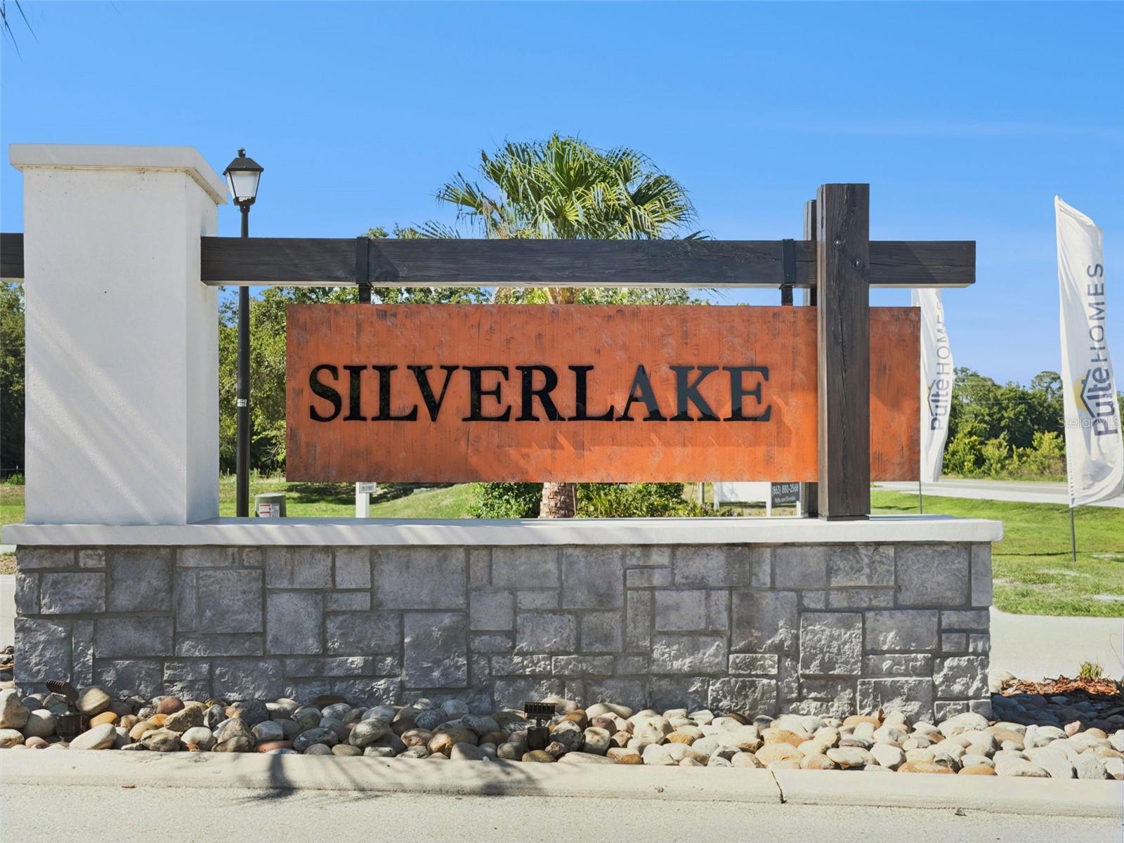 SILVERLAKE - Residential