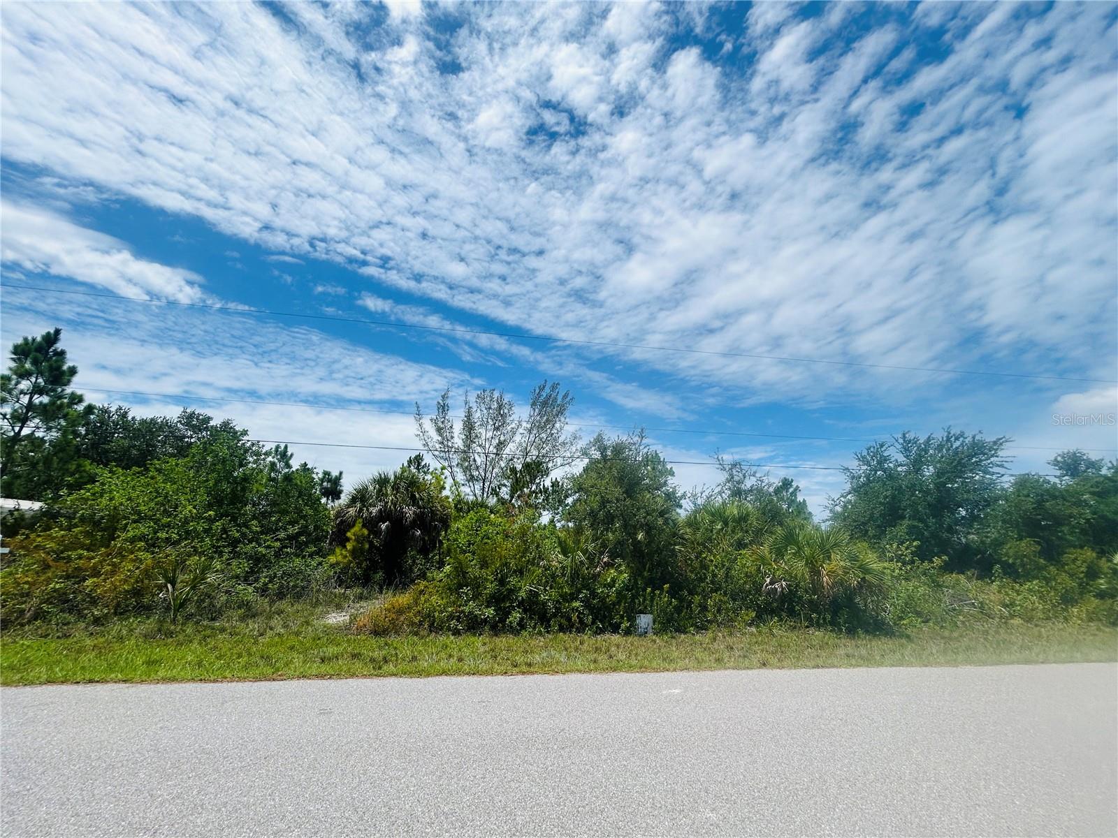 PORT CHARLOTTE SEC 082 - Land