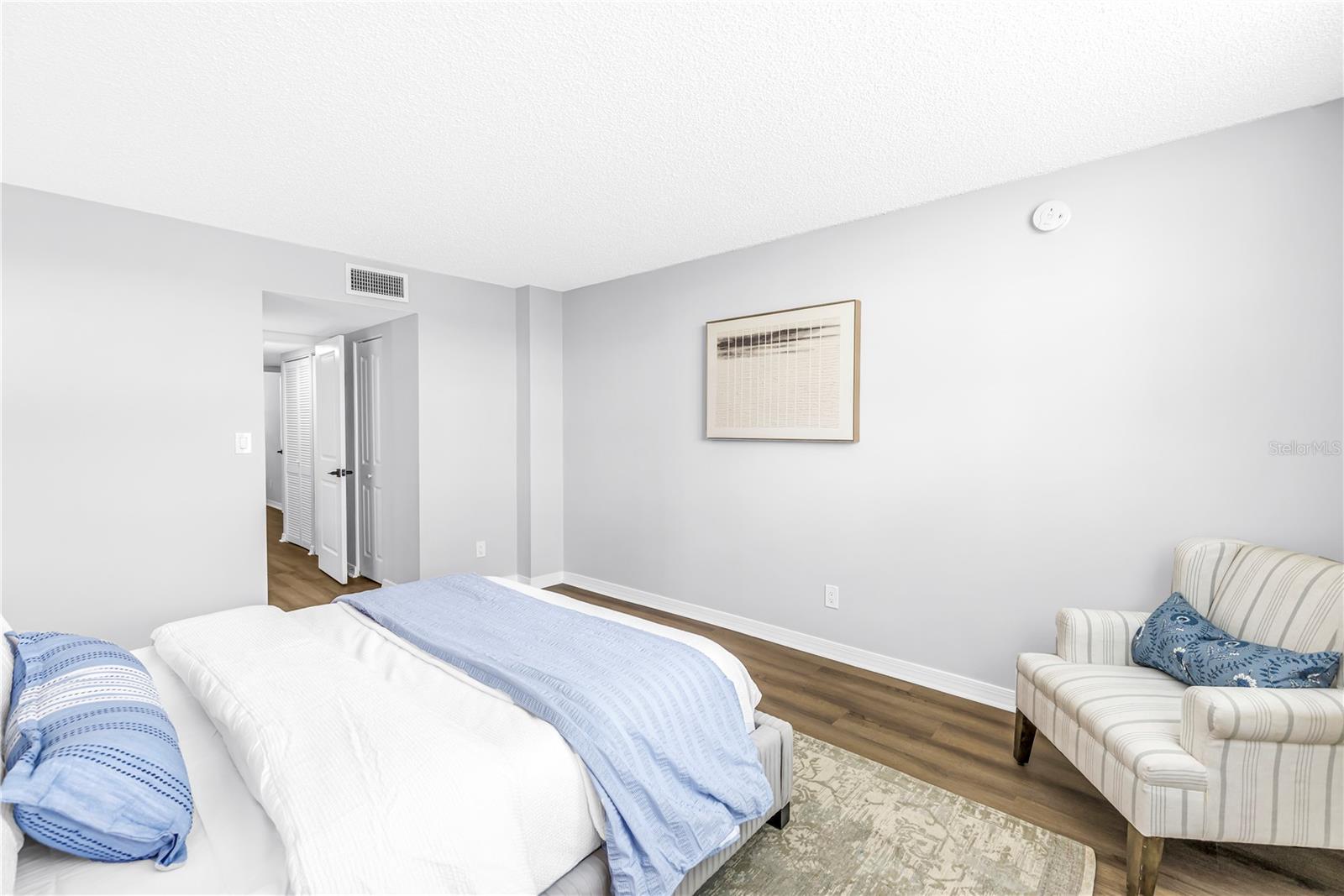 WINSTON PARK NORTHEAST - Residential