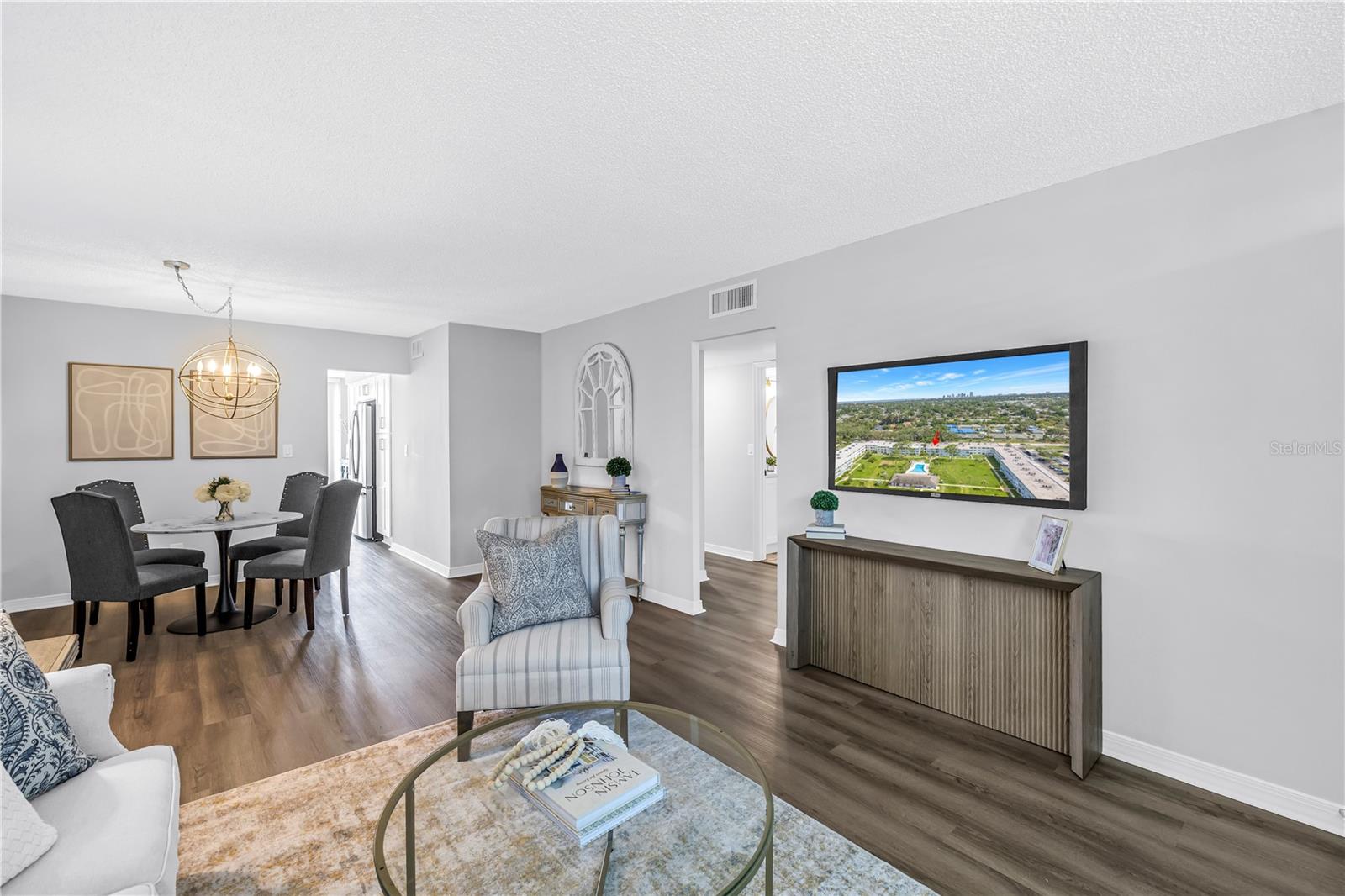 WINSTON PARK NORTHEAST - Residential