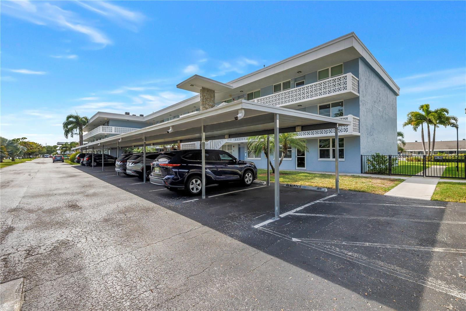 WINSTON PARK NORTHEAST - Residential