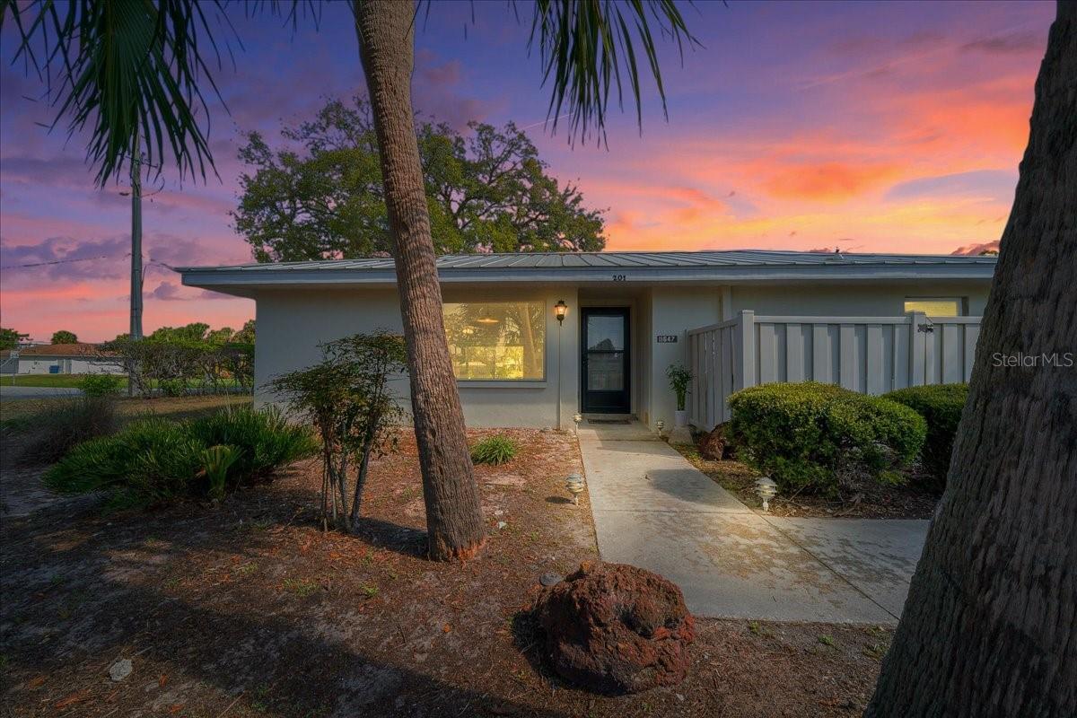 BAY VILLAS - Residential