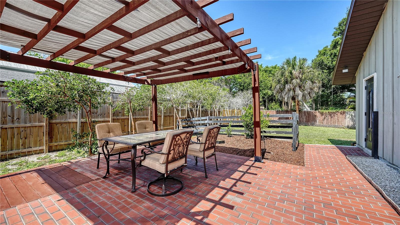 MADISON PARK - Residential