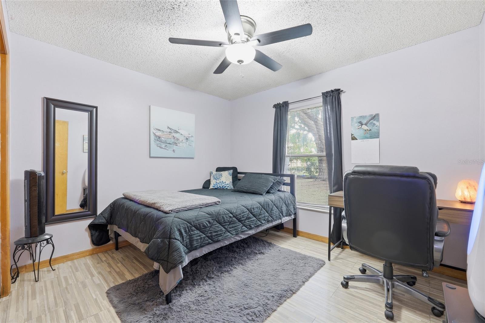 PINE CHASE ESTATES - Residential