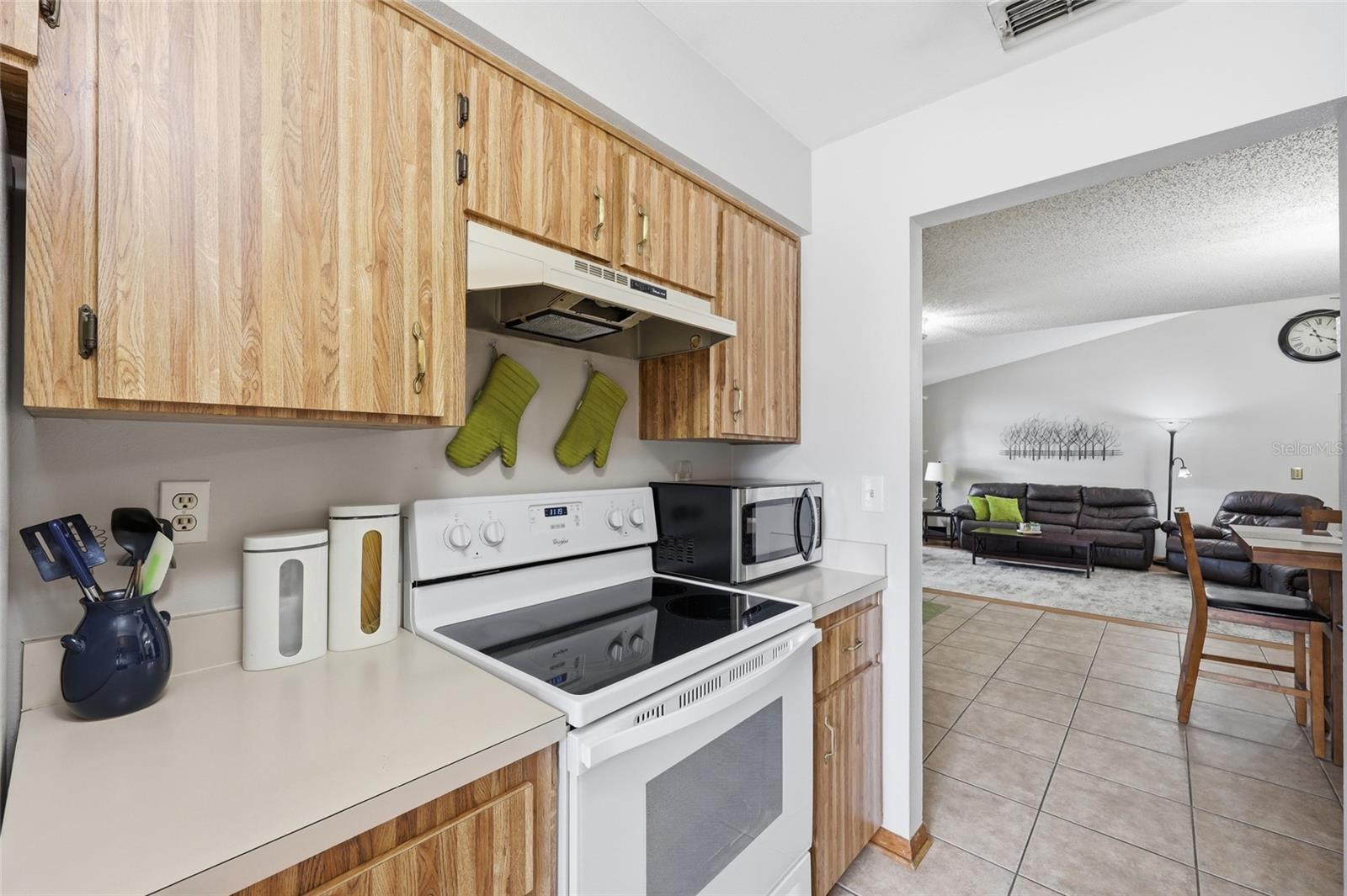 PINE CHASE ESTATES - Residential