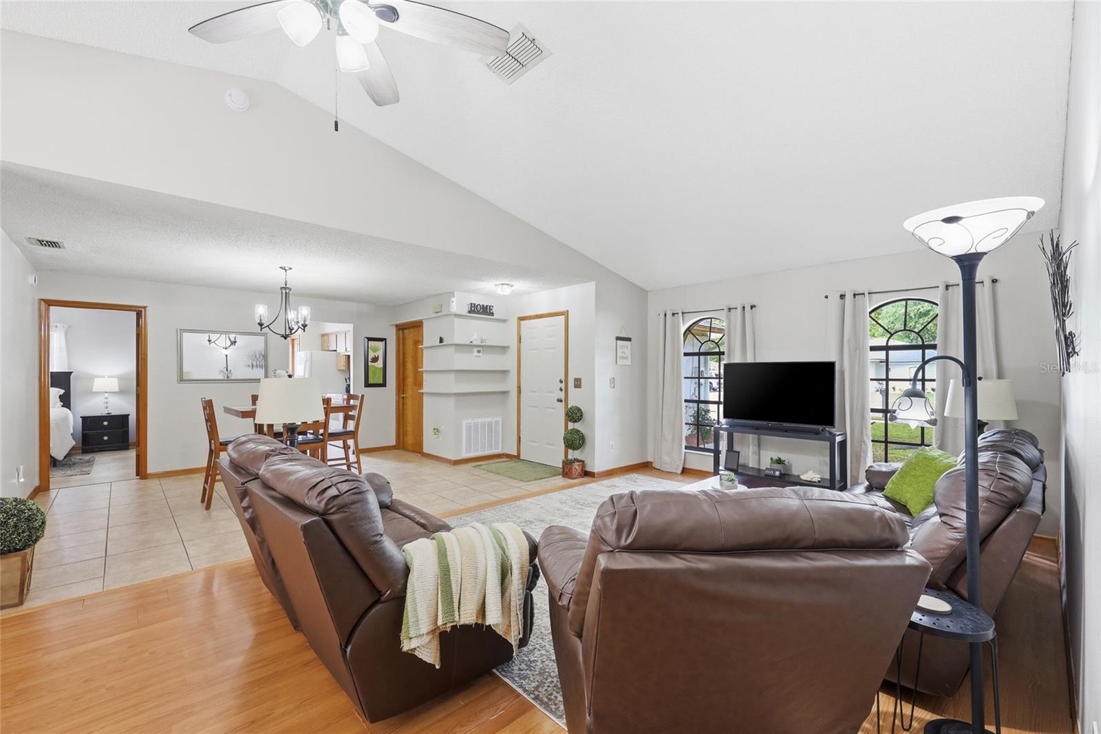 PINE CHASE ESTATES - Residential