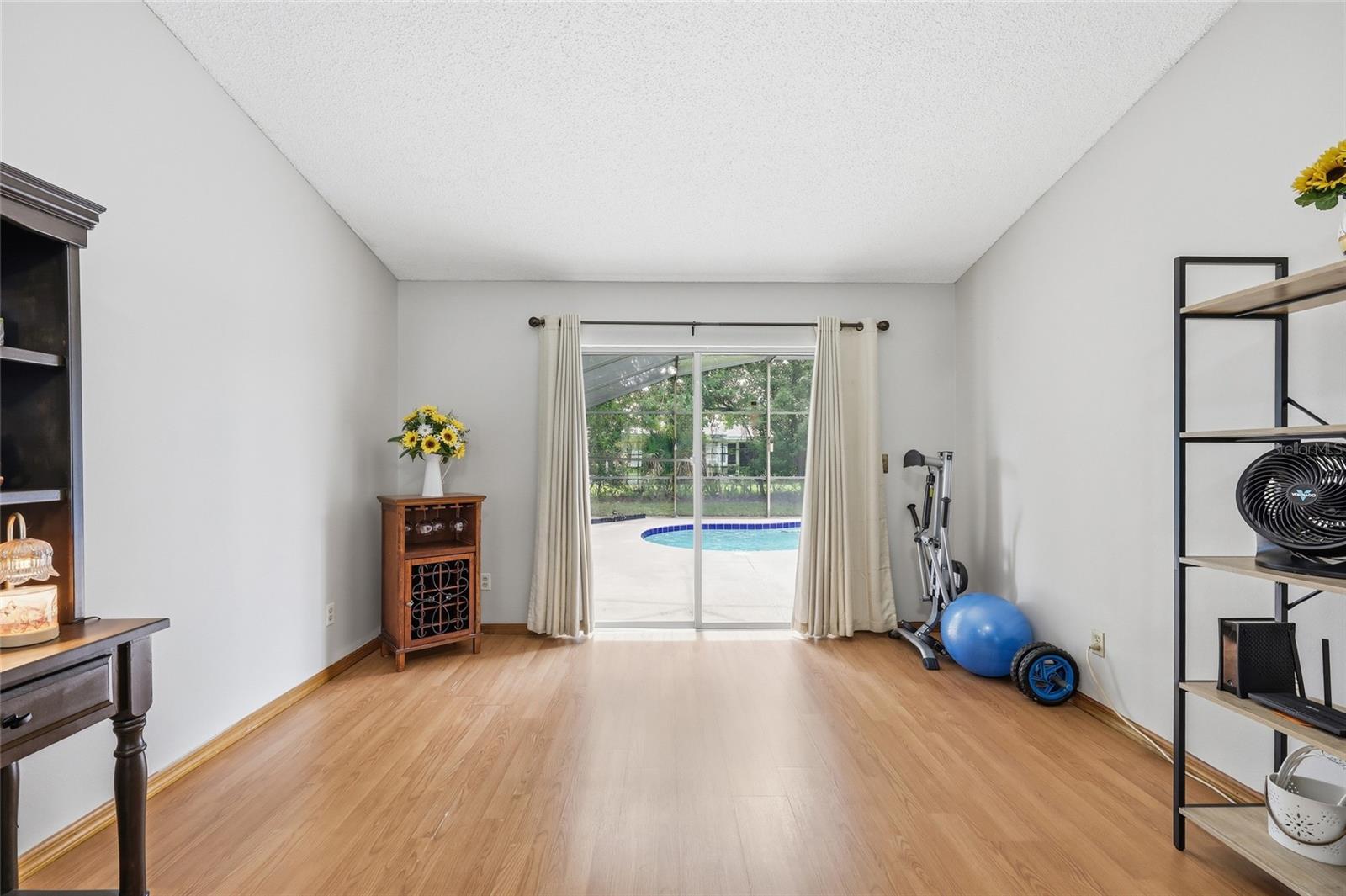 PINE CHASE ESTATES - Residential