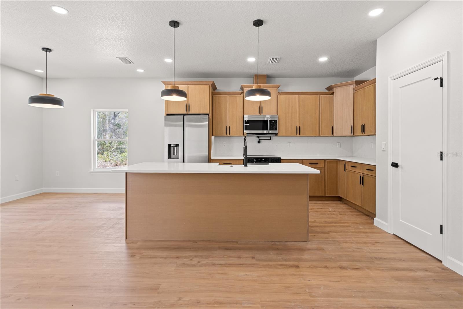 CHIEFLAND COUNTRY ESTATES - Residential