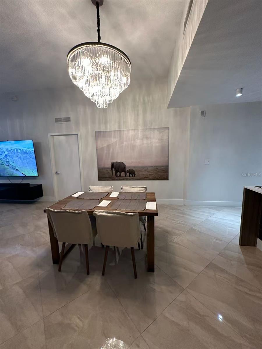 BAY HOUSE MIAMI - Residential
