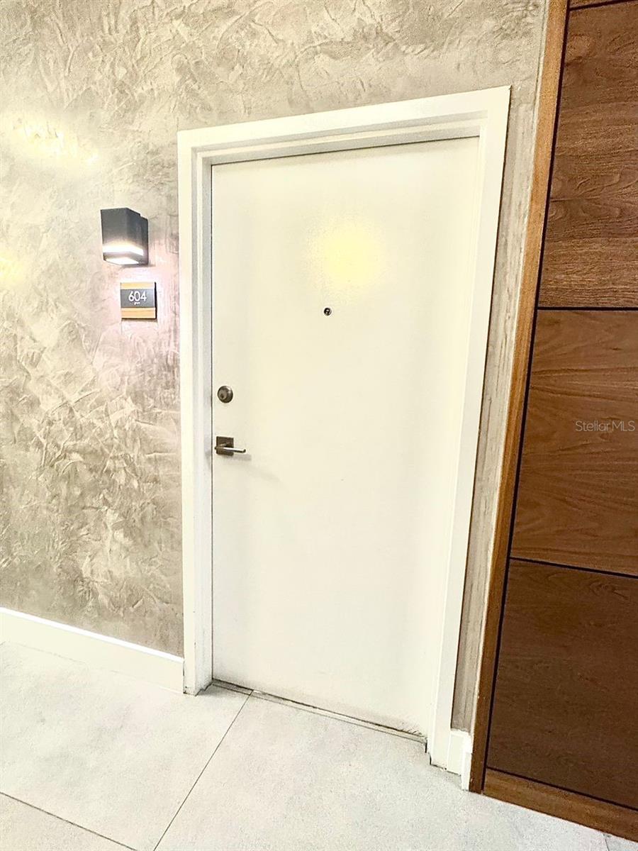 BAY HOUSE MIAMI - Residential