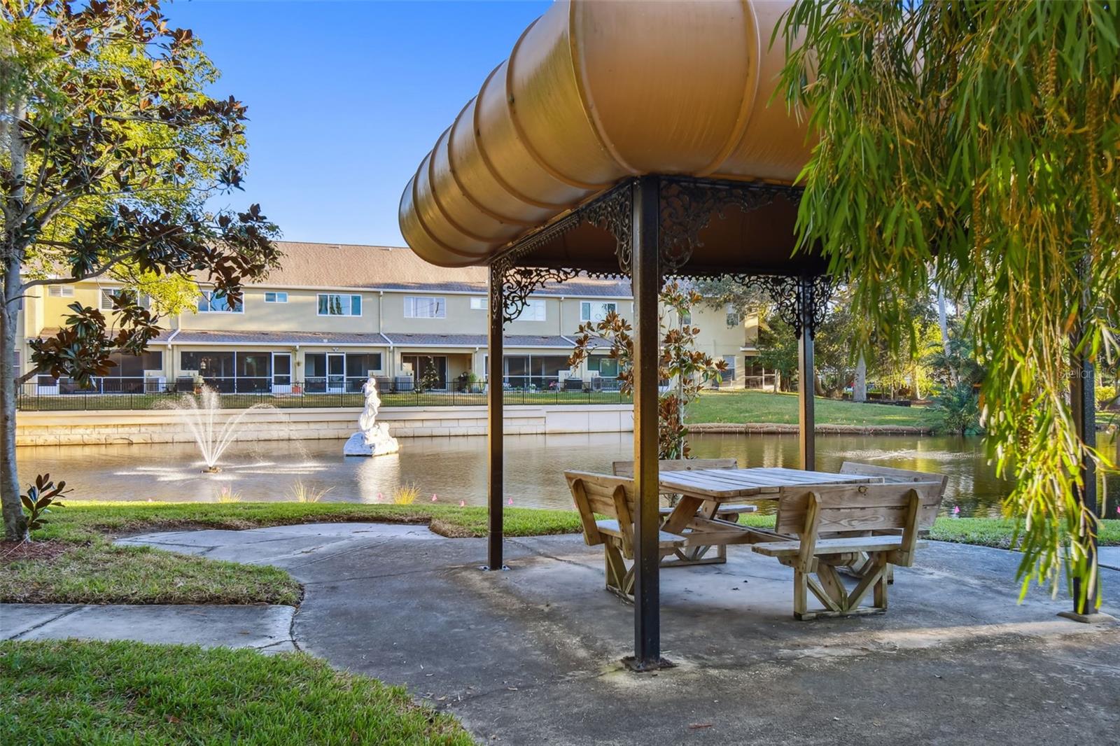 KAPOK GRAND - Residential