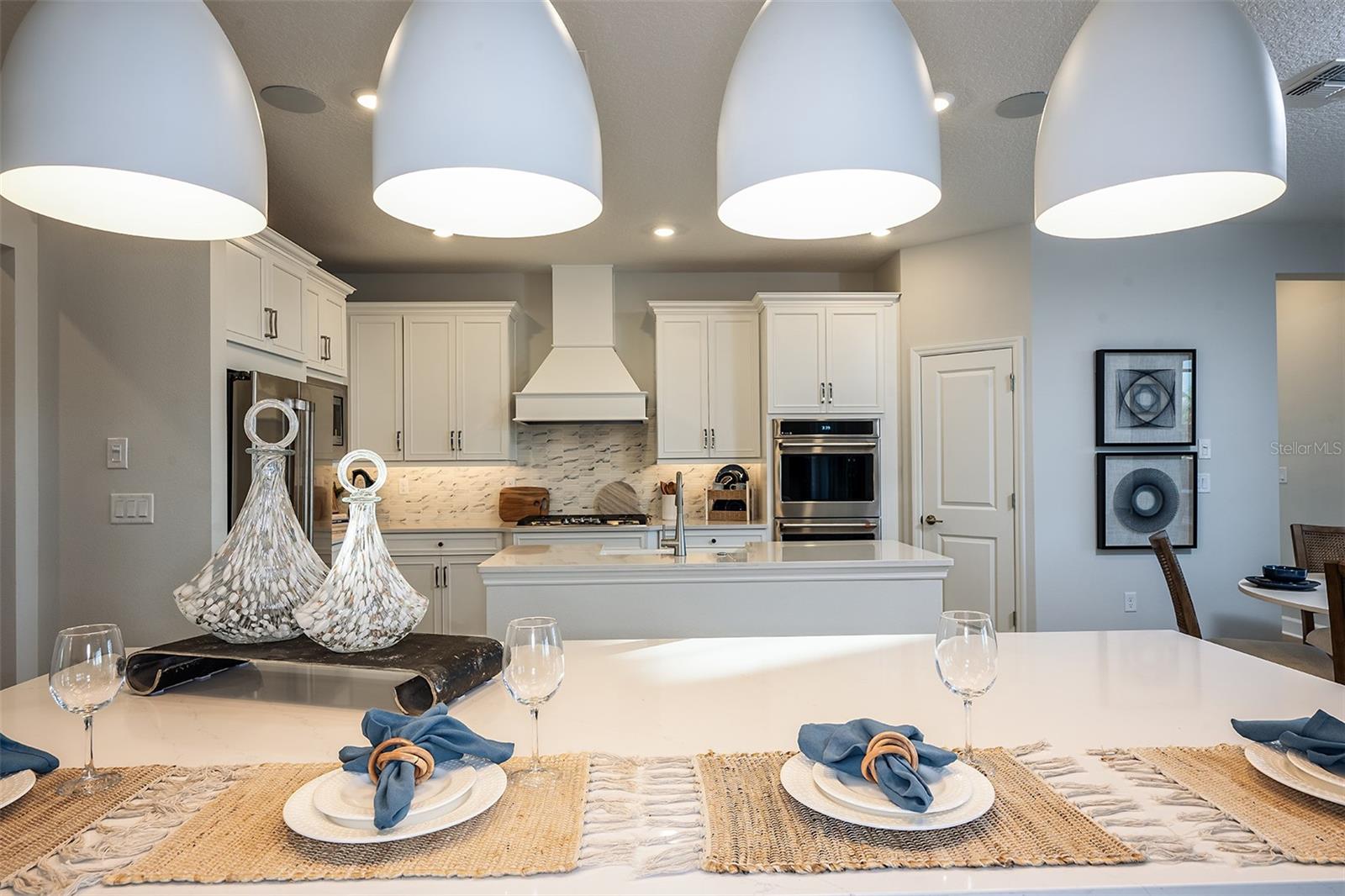 LOCHSIDE - Residential