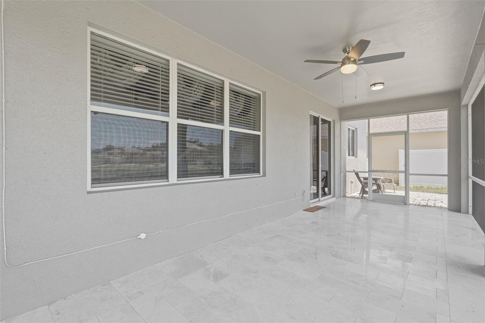 CREEKSIDE - Residential