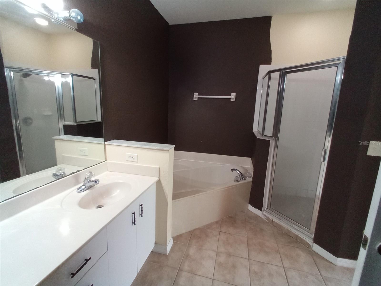 LAKE MARION GOLF RESIDENCE CONDO - Residential