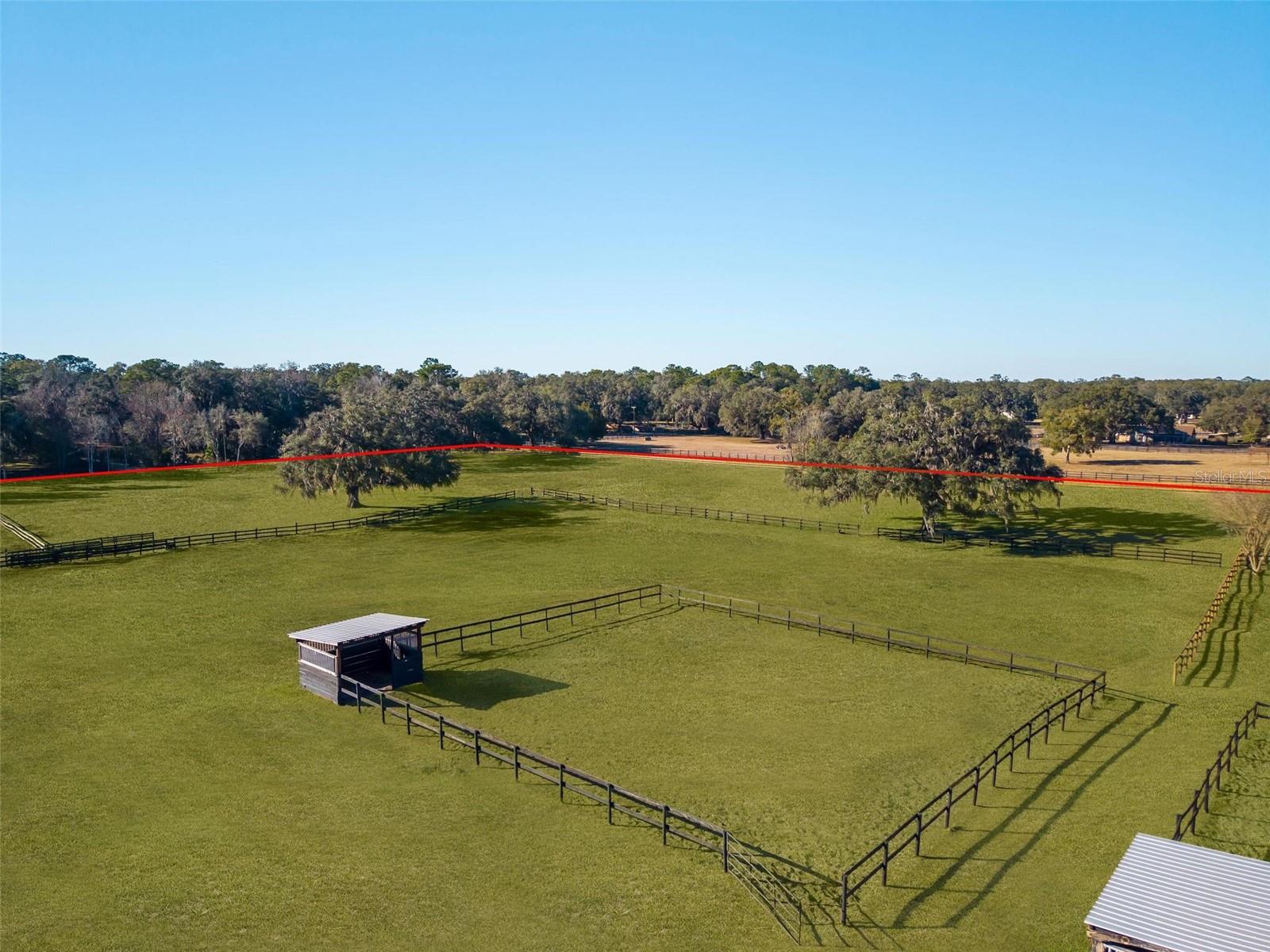 PINNACLE PARK - Land