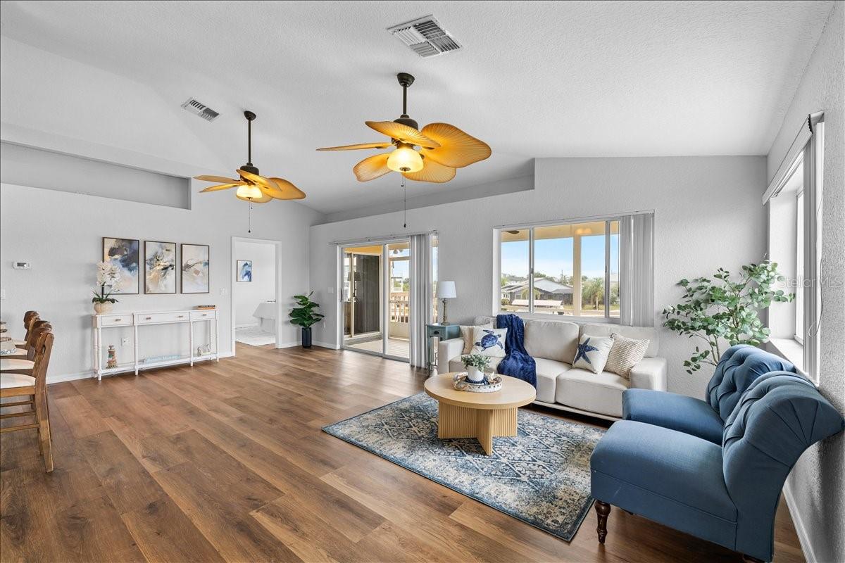 HERNANDO BEACH - Residential