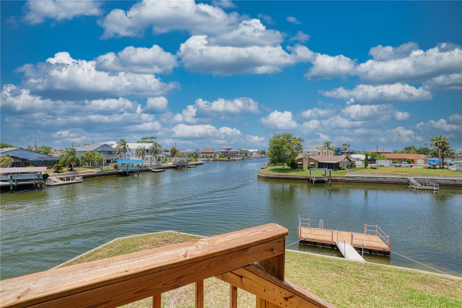 HERNANDO BEACH - Residential