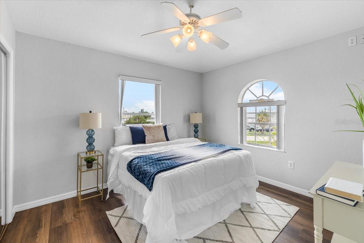 HERNANDO BEACH - Residential