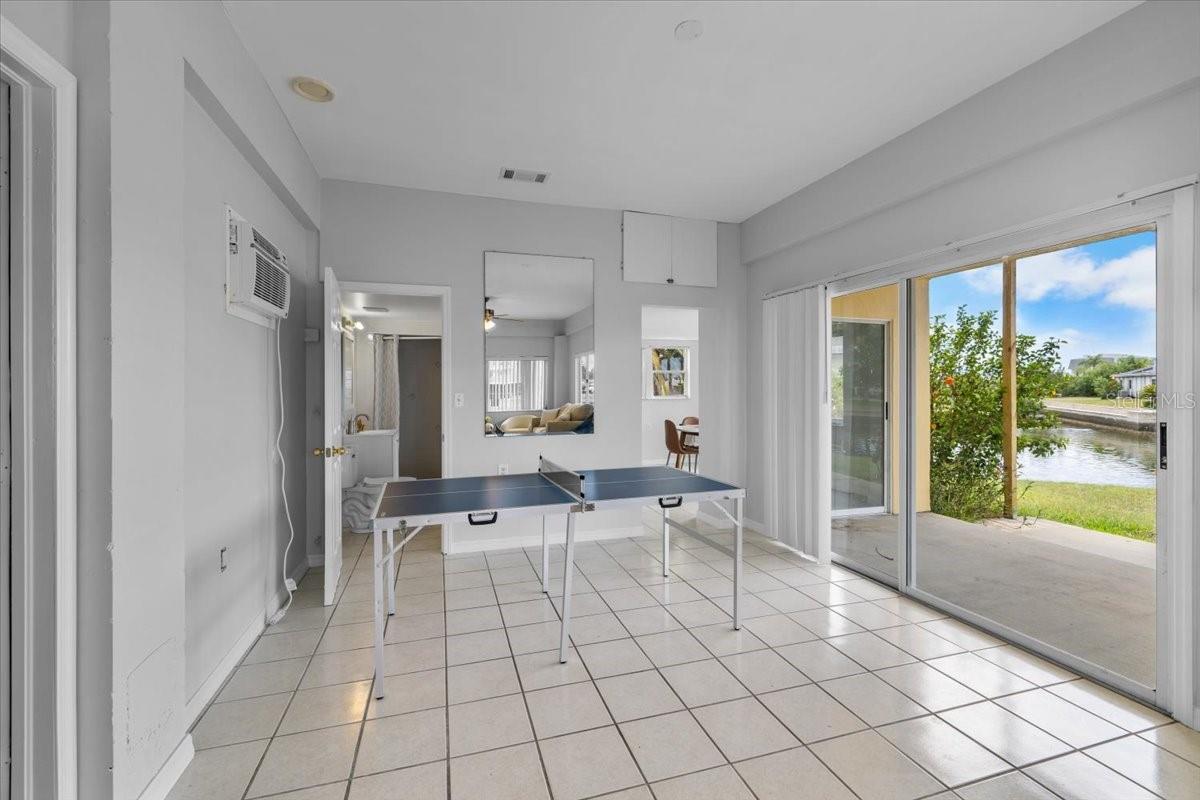 HERNANDO BEACH - Residential