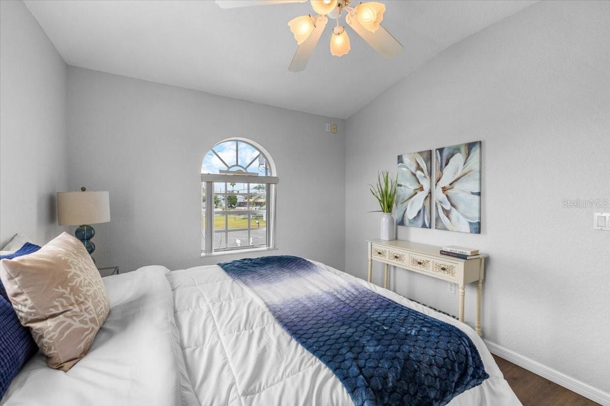 HERNANDO BEACH - Residential
