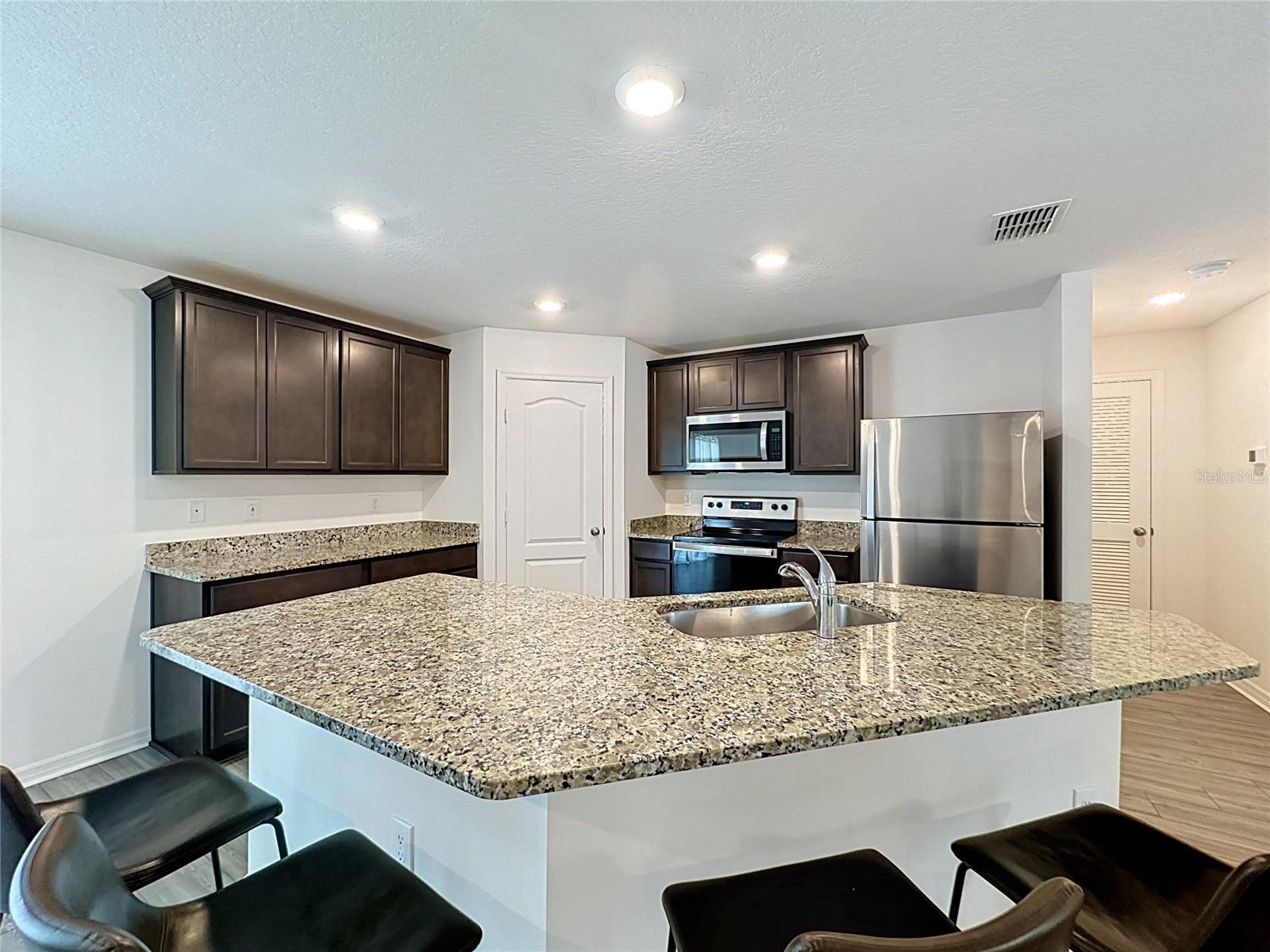 POINCIANA NBRHD 02 VILLAGE 07 - Residential Lease