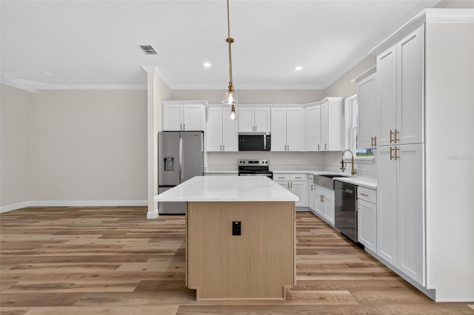 RIVENDELL - Residential