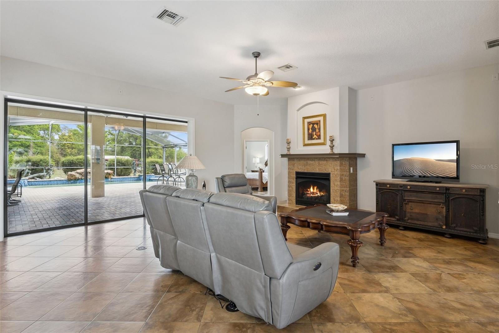 GROVELAND FARMS 05-23-25 - Residential