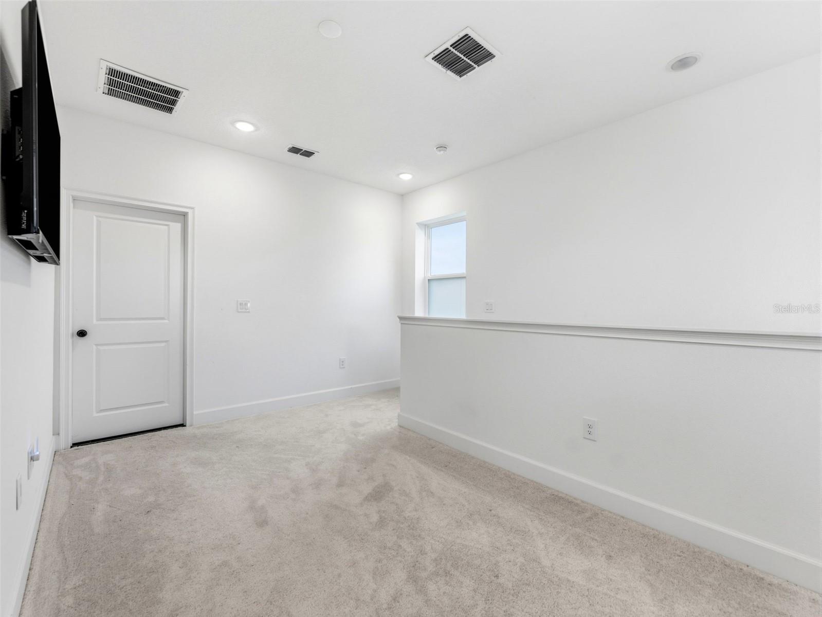 MIRABAY PRCL 8 - Residential