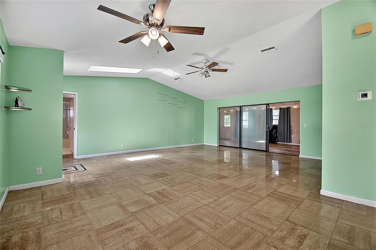 PALM COAST/WYNNFIELD SEC 18 - Residential