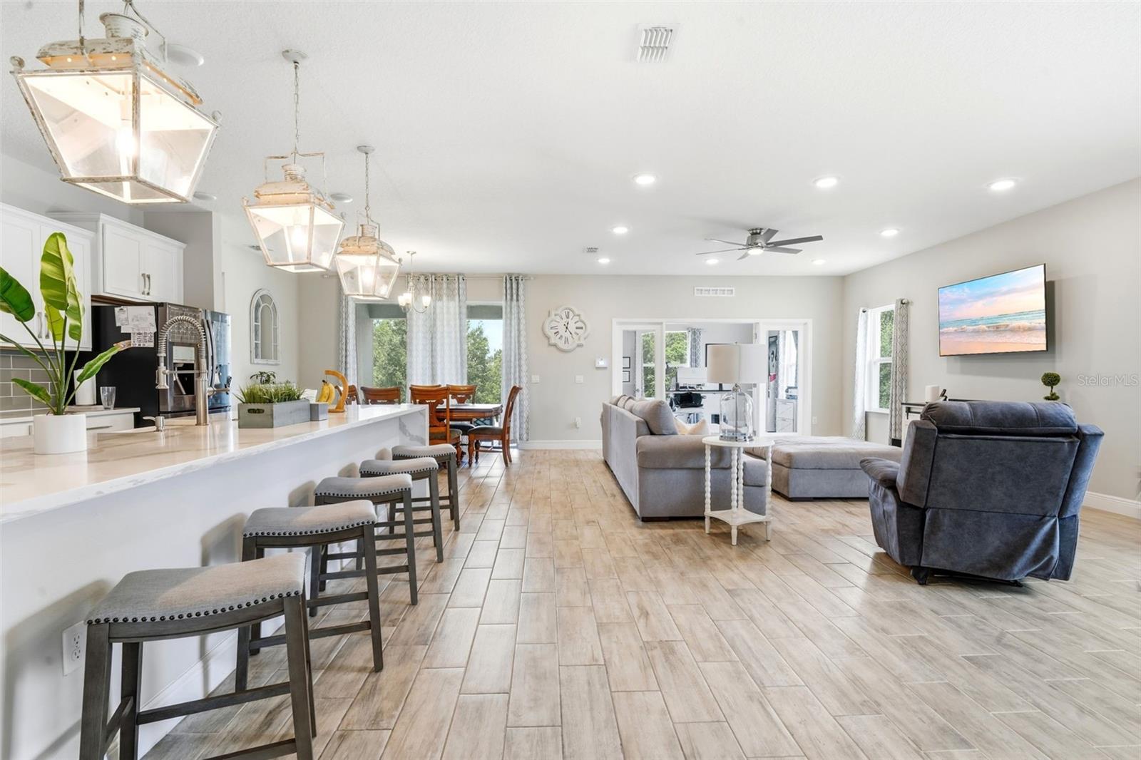 GLEN PH 11 12 & 13 - Residential