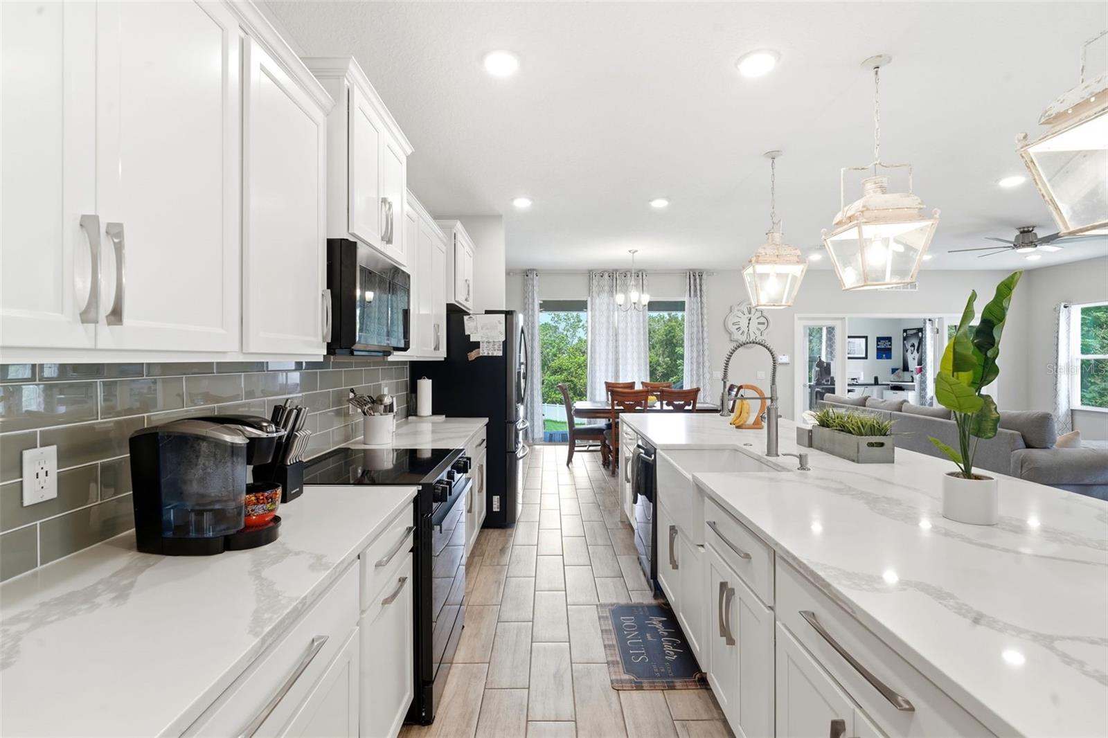 GLEN PH 11 12 & 13 - Residential