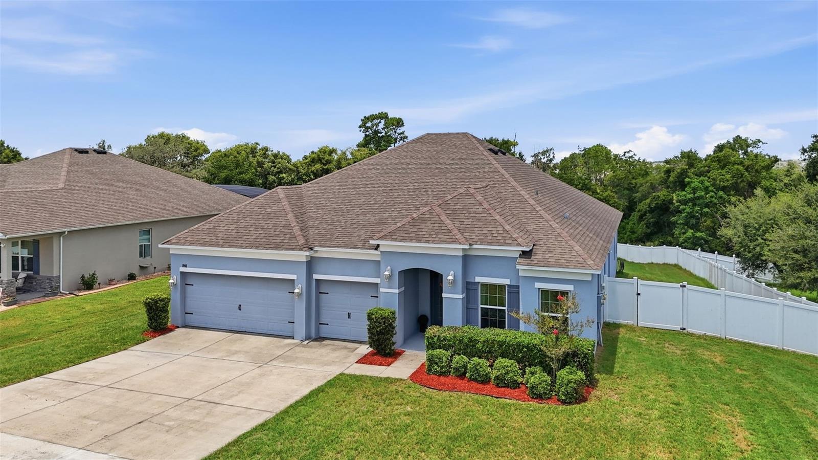 GLEN PH 11 12 & 13 - Residential