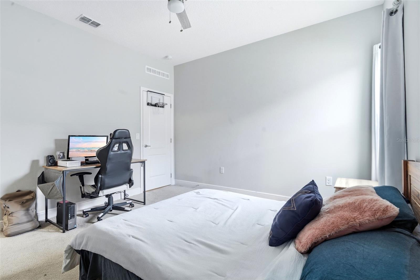 GLEN PH 11 12 & 13 - Residential