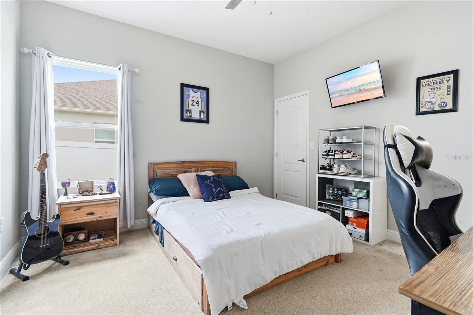 GLEN PH 11 12 & 13 - Residential
