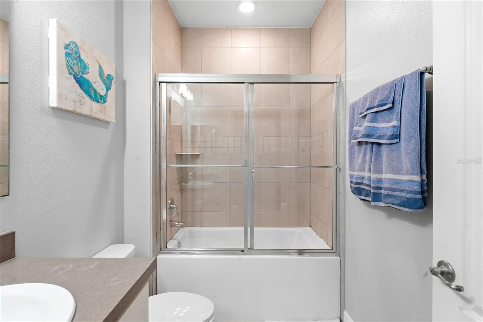 GLEN PH 11 12 & 13 - Residential