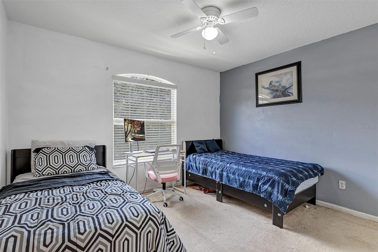 OAKHURST RESERVE UNIT TWO - Residential
