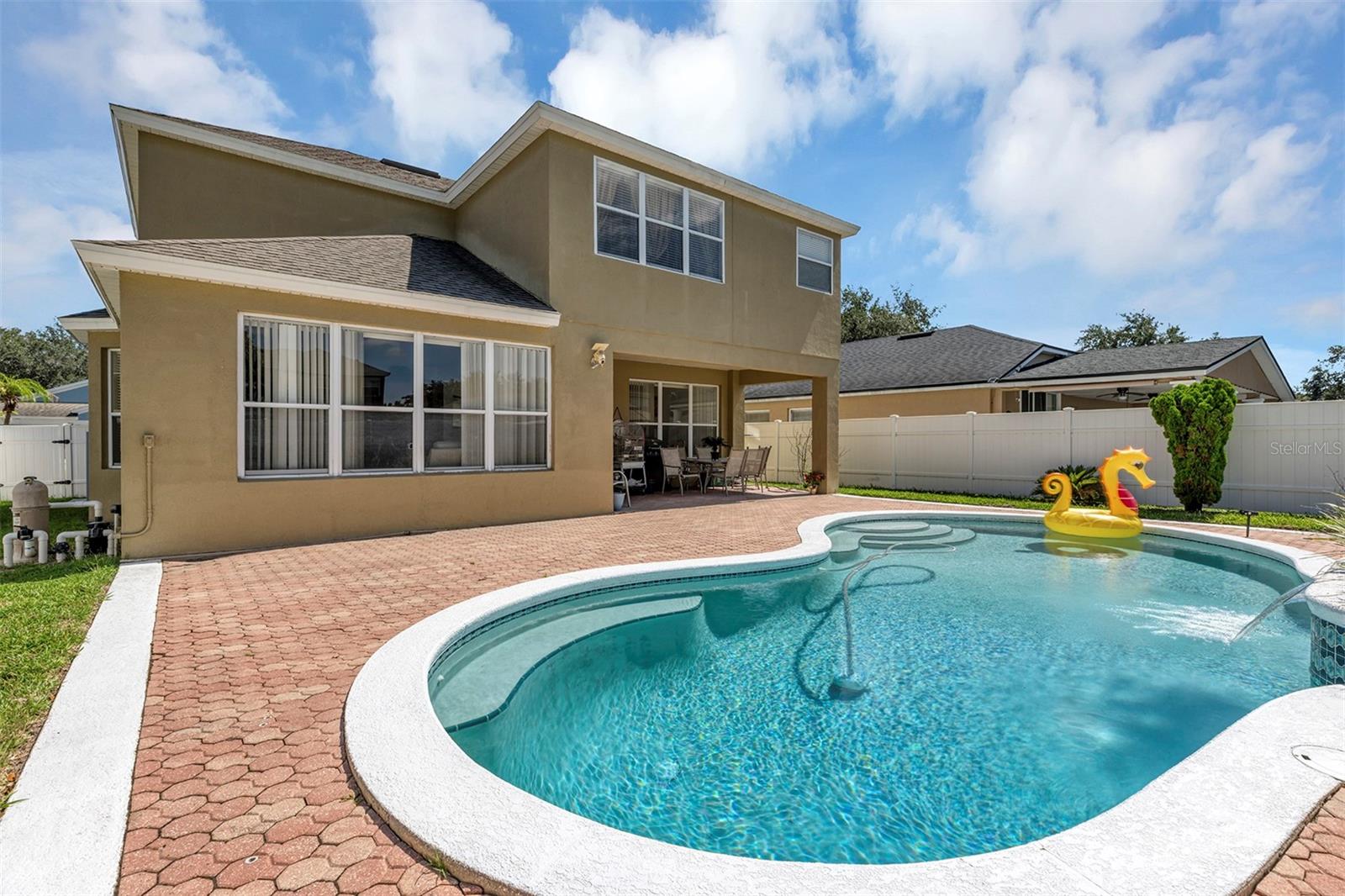 OAKHURST RESERVE UNIT TWO - Residential