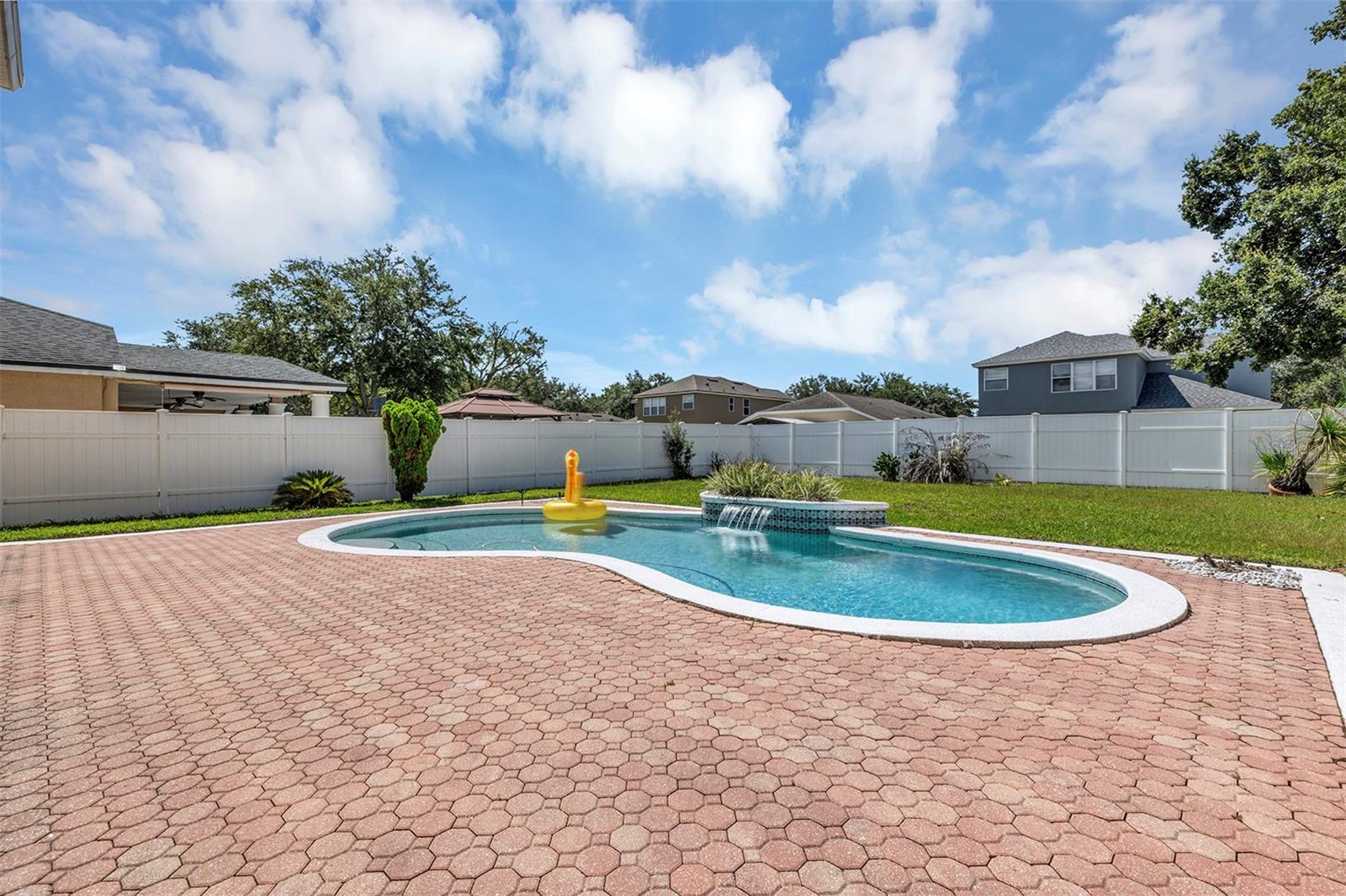 OAKHURST RESERVE UNIT TWO - Residential