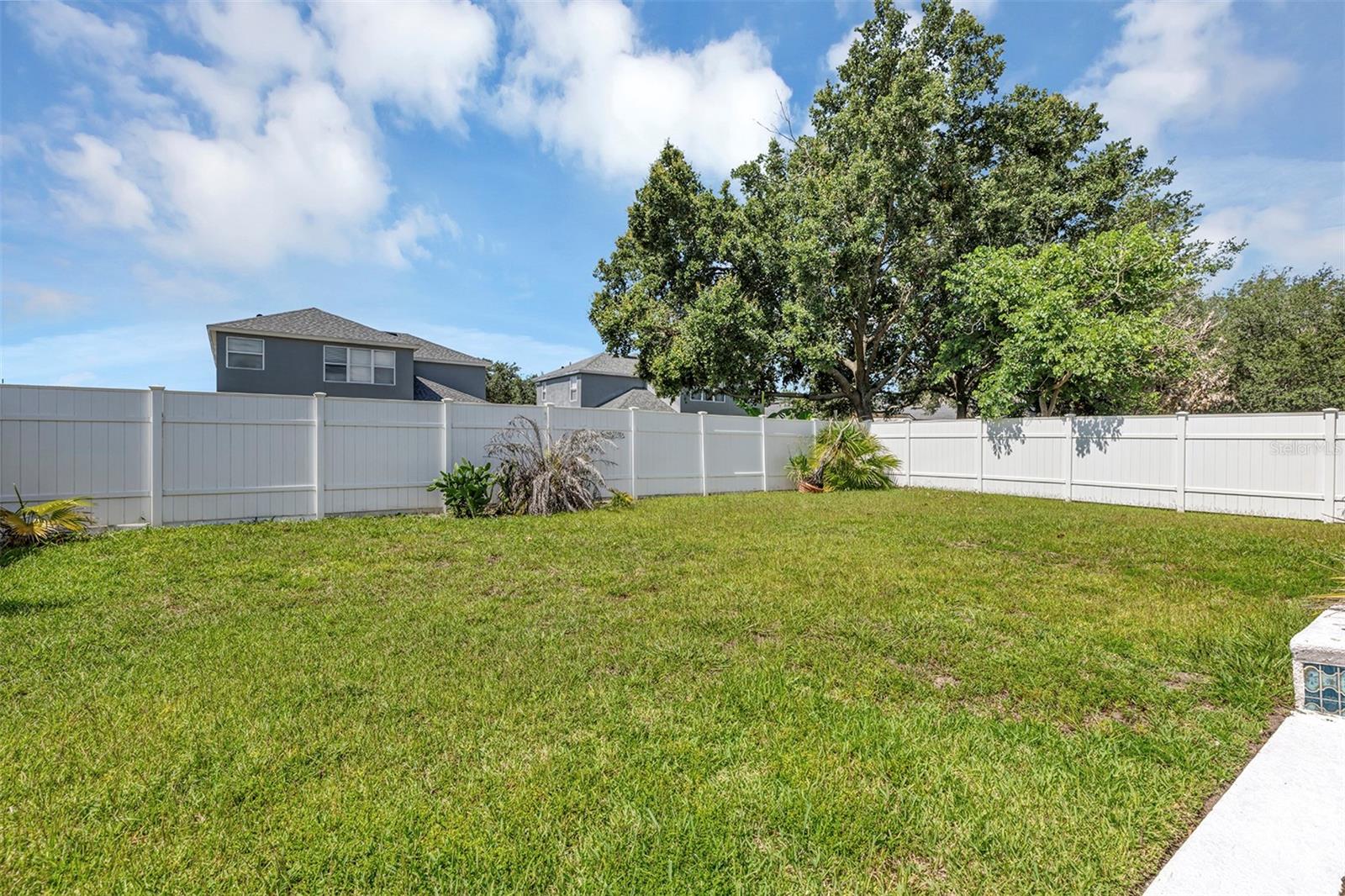 OAKHURST RESERVE UNIT TWO - Residential
