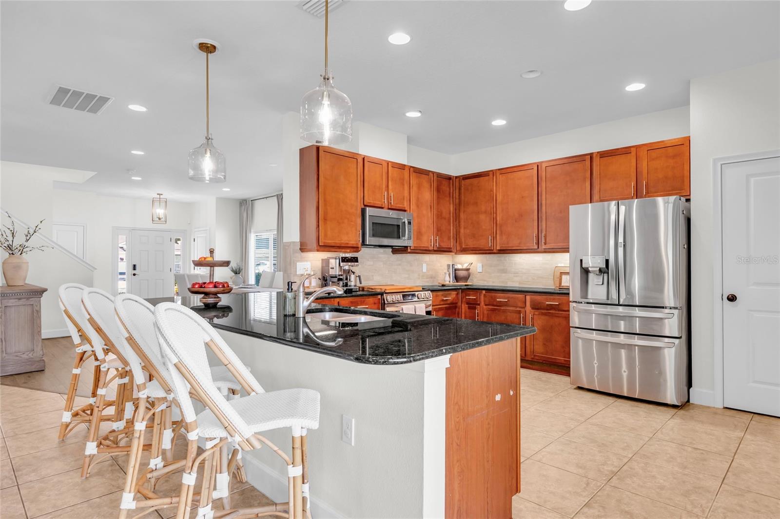 WATERS EDGE PH 11 - Residential