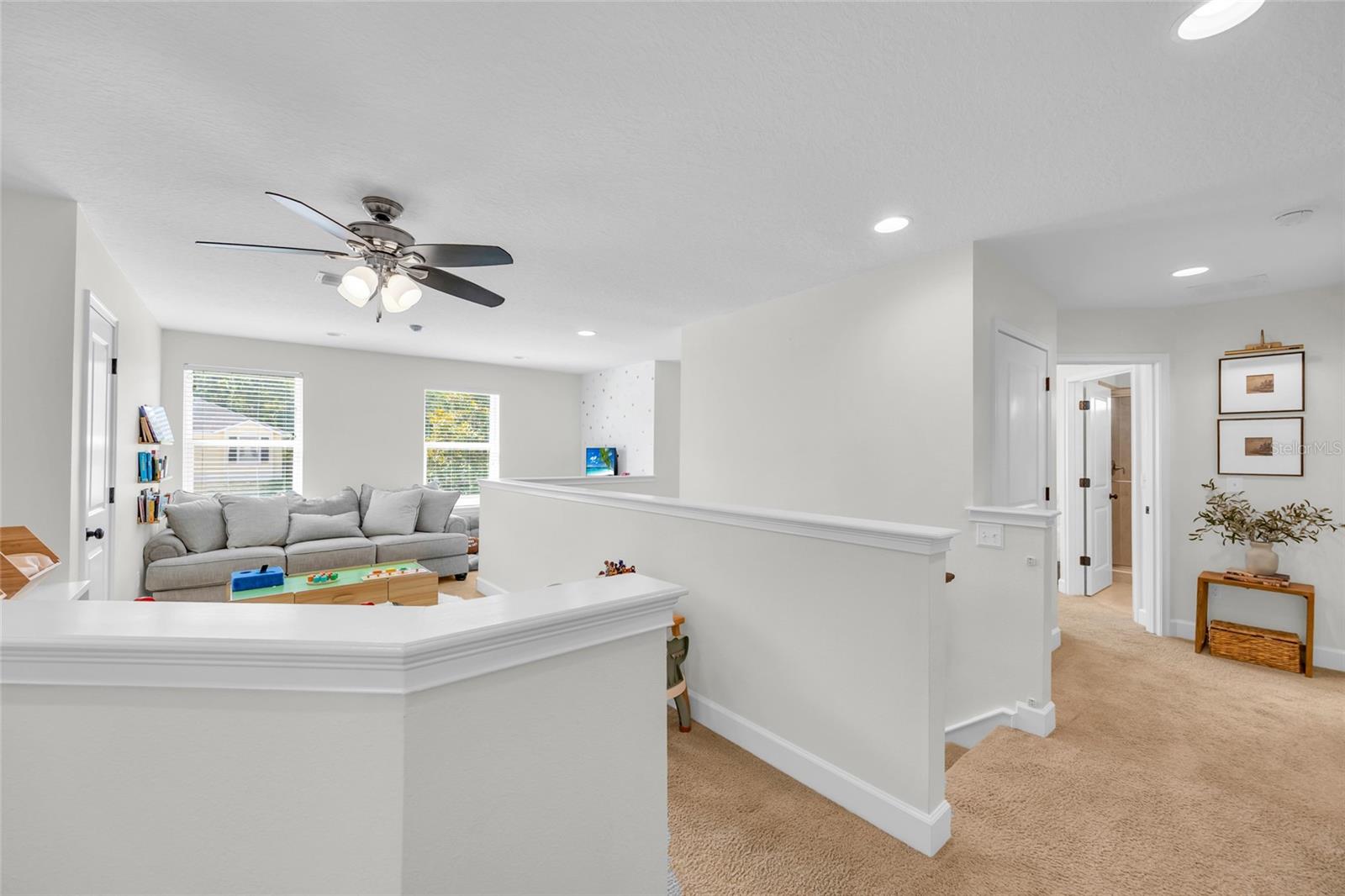 WATERS EDGE PH 11 - Residential