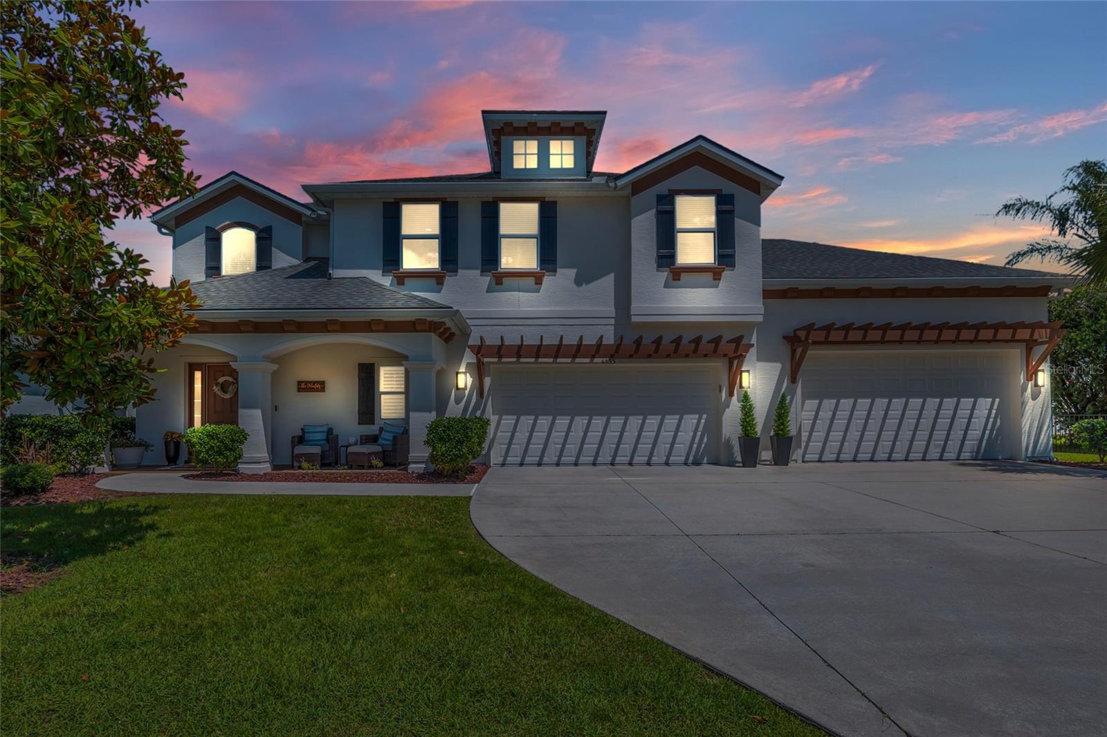 WATERS EDGE PH 11 - Residential