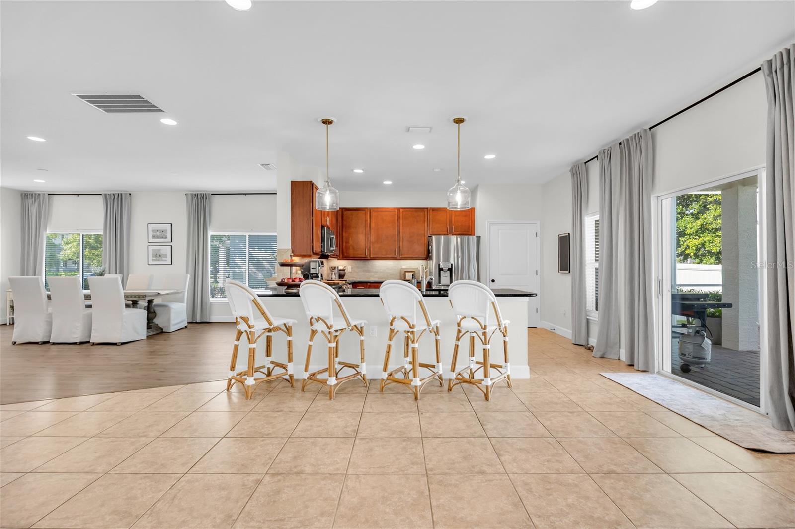 WATERS EDGE PH 11 - Residential